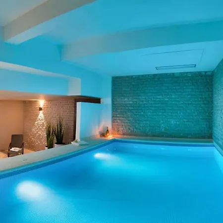 Villa Deluxe 1 6 Beautiful Bedrooms - Sea Front Private Pools - Sauna *